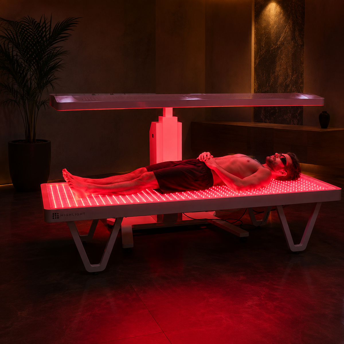 Highlight Axis™ Duo Commercial Full-Body Panel + Bed